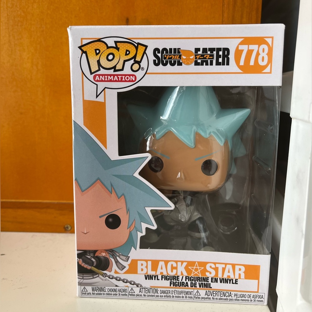 Black star soul eater funky pop - used - damaged box